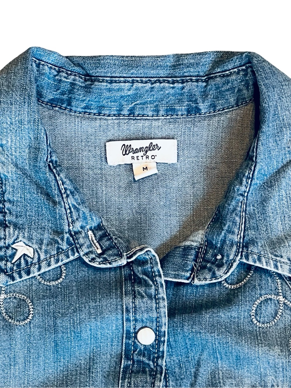 Wrangler Retro Women’s Sz M Denim Western Shirt Embroidered Pearl Snap - Picture 8 of 13